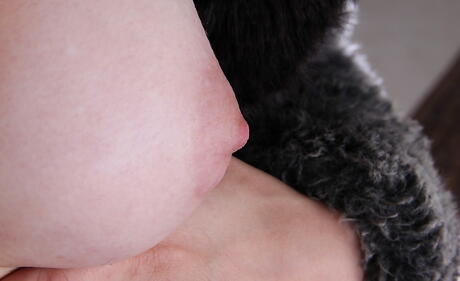 Hot blond mature Annabelle in fancy pantyhose exposes bald pussy 