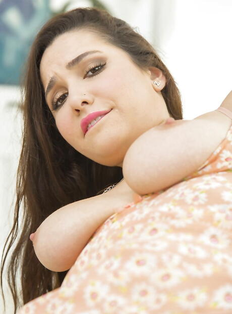 Sexy american young Karlee Grey in xxx hardcore scene 