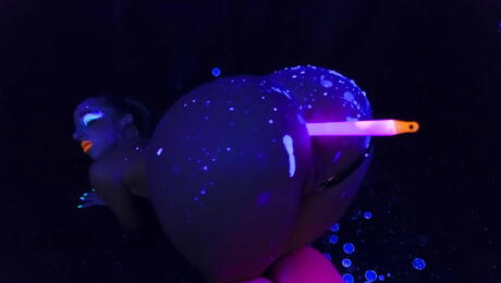 Stunning american Jada Stevens in fetish gallery 